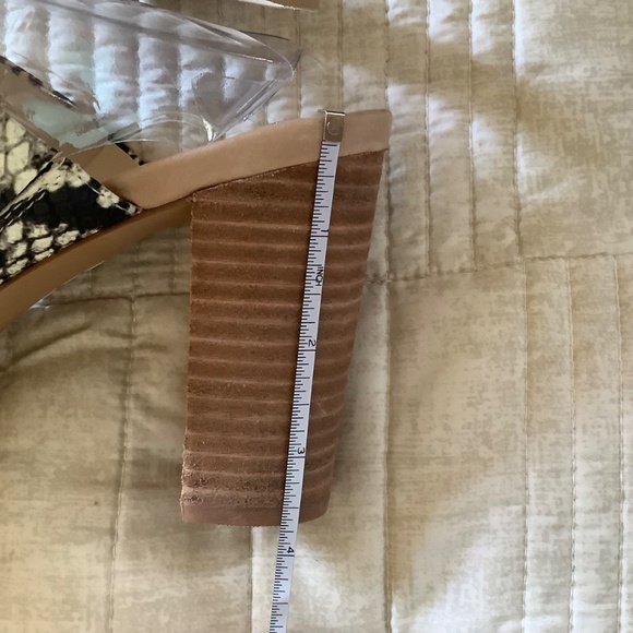 Vince Camuto Leather Snake Print Heeled Sandals- Warma  Tan Ivory Snake SZ 9.5 - Picture 14 of 14